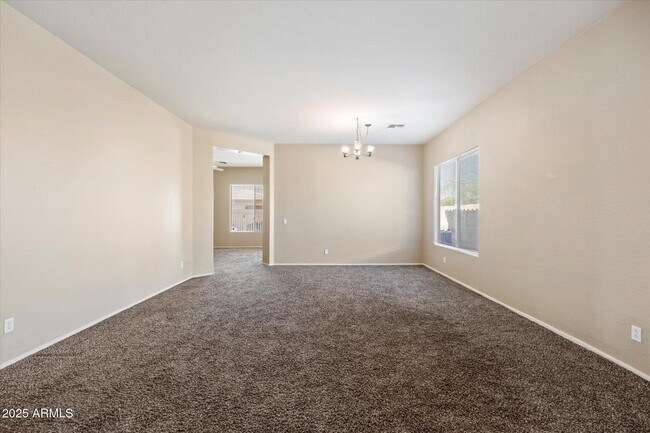 Foto del edificio - 35414 N 32nd Dr