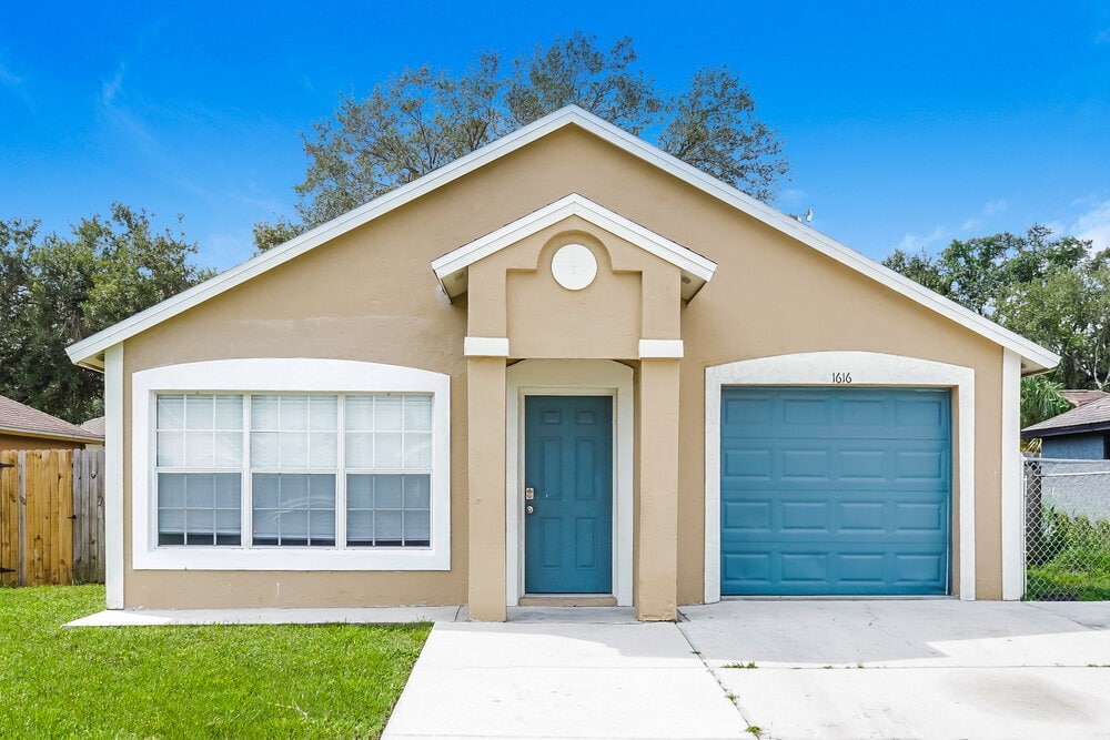 Foto principal - 1616 27th Ave E