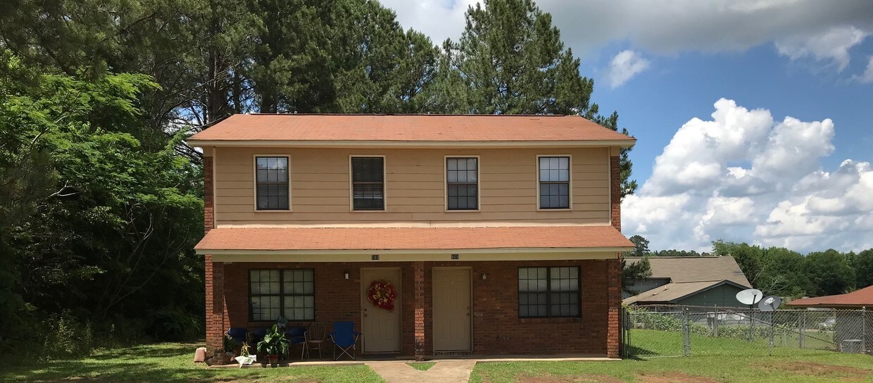 605 Calusa Rd, Marion, MS 39342 Townhome Rentals in Marion MS