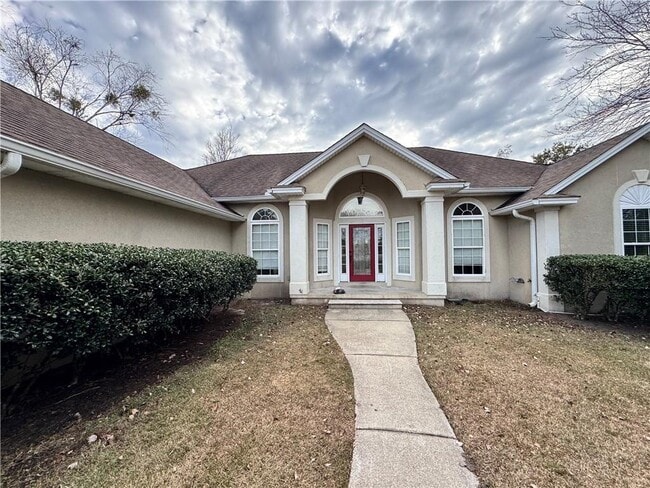 Building Photo - 183 Wood Crest Cir