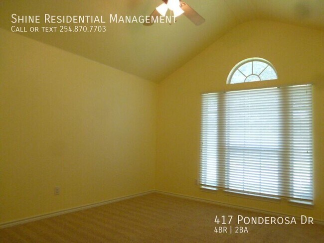 Foto del edificio - 417 Ponderosa Dr