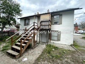 Building Photo - 448 H St