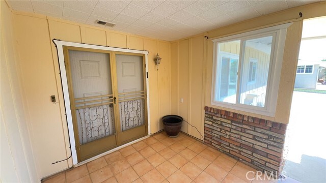 Building Photo - 28030 Radford Dr