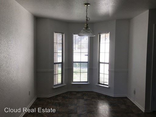 Building Photo - 3 br, 2 bath House - 3501 Coral Bay