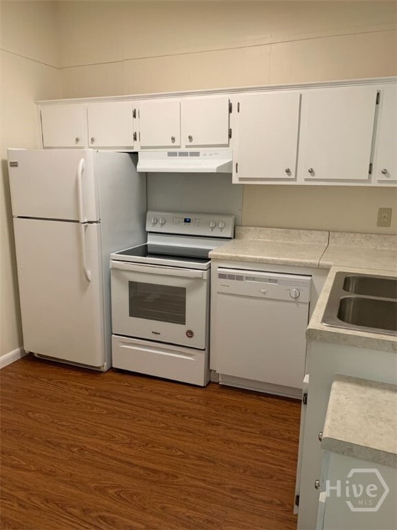 Foto del edificio - 174 Hart Ave