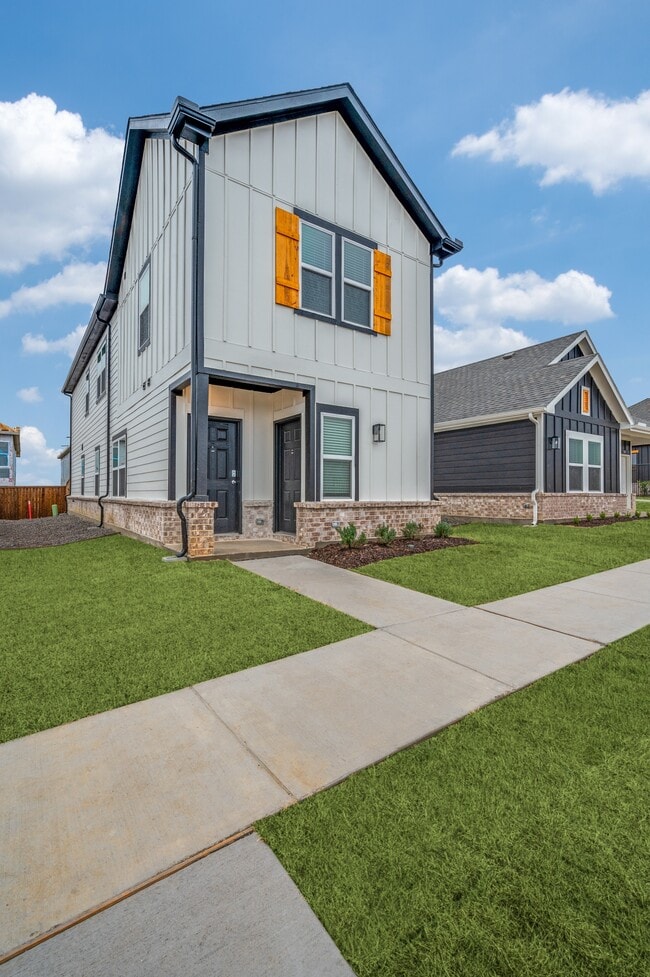 Building Photo - Cottages at Deer Creek