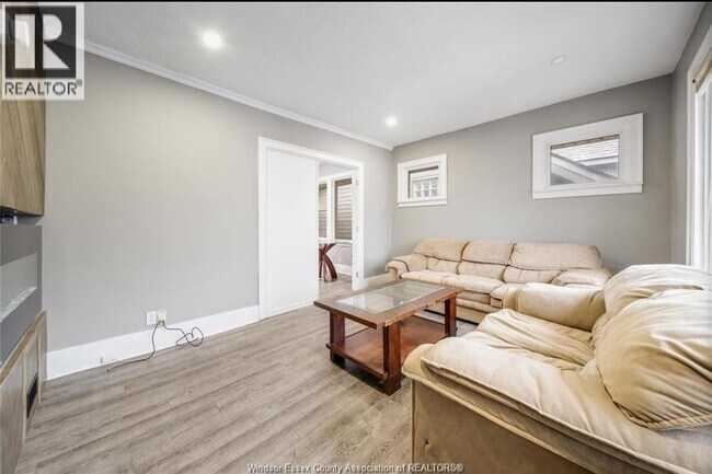 Photo du bâtiment - 406-08 Randolph Ave