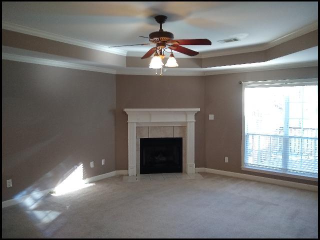 Building Photo - 11617 Ridgetop Dr