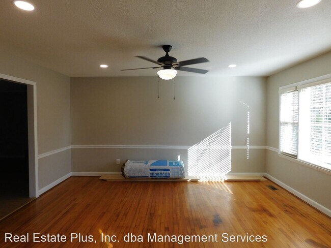 Building Photo - 3 br, 2 bath House - 3606 Wedgewood Dr