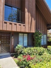 Building Photo - 2074 Mt Shasta Dr
