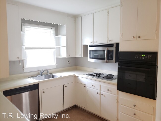 Building Photo - 3 br, 2 bath House - 1101 Jefferson Drive