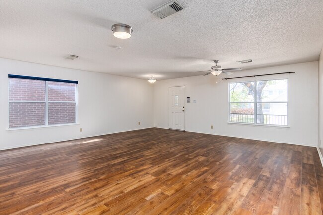 Building Photo - 22046 Pelican Edge
