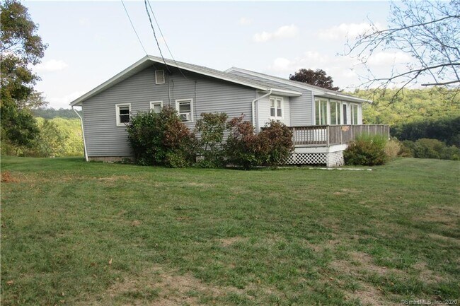 Building Photo - 124R Higganum Rd