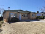 Primary Photo - 606 Maple St