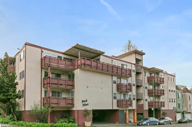 Building Photo - 2820 Park Blvd