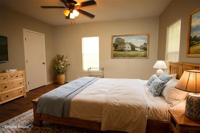 Foto del edificio - 7729 Farm to Market Rd 1301