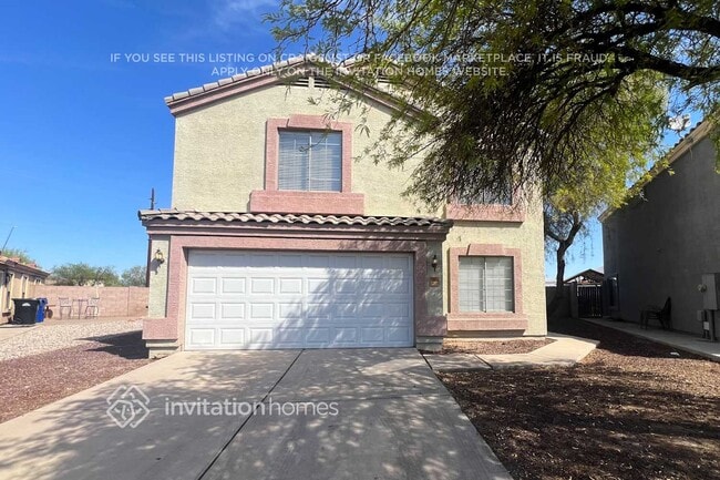 Building Photo - 10820 E Arcadia Ave