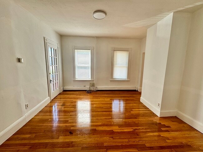 Foto del edificio - 30 Pleasant St