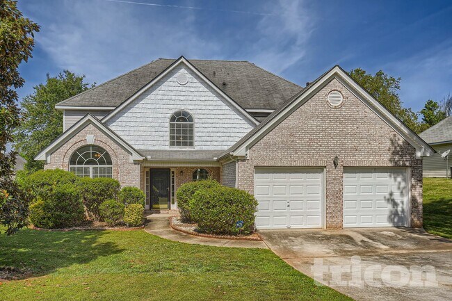 Foto del edificio - 552 Howell Dr
