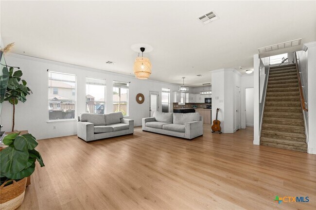 Foto del edificio - 504 E Little Dipper Dr