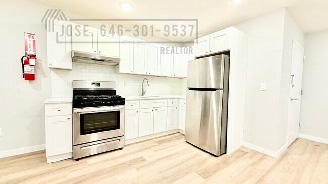 Foto del edificio - 200 Lafayette St