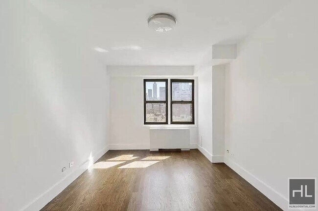 Foto del edificio - EAST 63 STREET