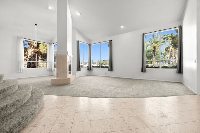 Building Photo - Stunning Corner Lot with 4 Large Bedroom Home in Guard Gated Painted Desert Golfing Community