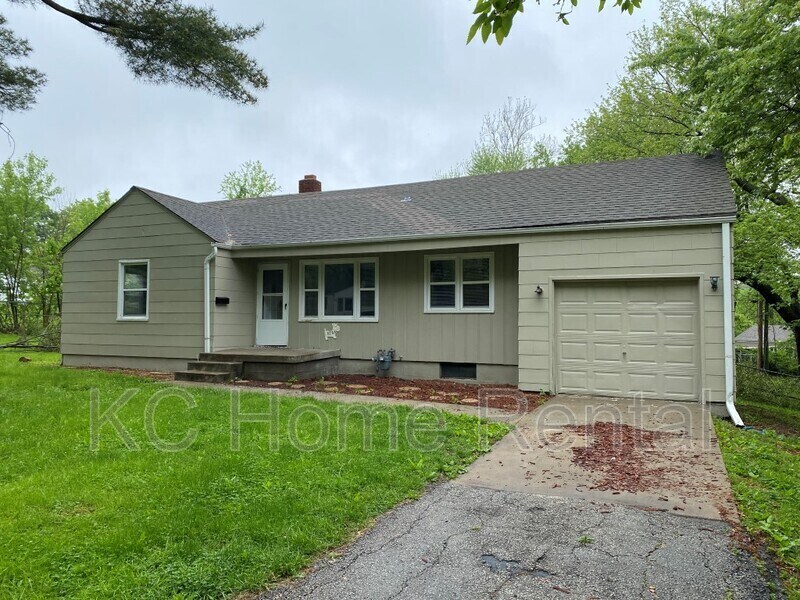 9708 Plymouth Ln, Raytown, MO 64133 House for Rent in Raytown, MO