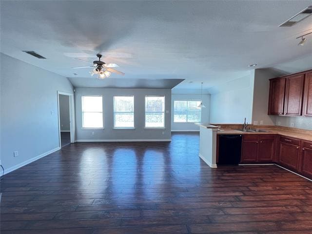 Building Photo - 623 Creekside Dr