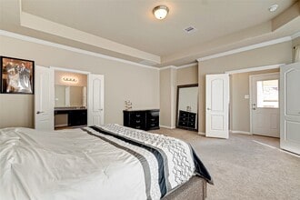 Building Photo - 907 River Delta Ln