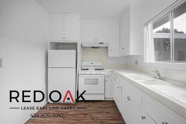 Foto del edificio - 400 N Mentor Ave