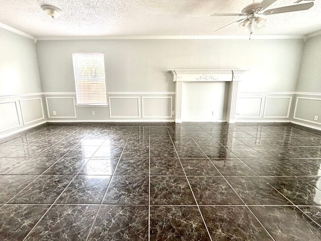 Foto del edificio - Spacious 2-Story Home Near Medical Center,...