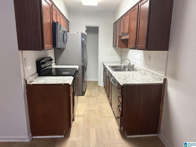 Foto del edificio - 1302 Patton Creek Ln