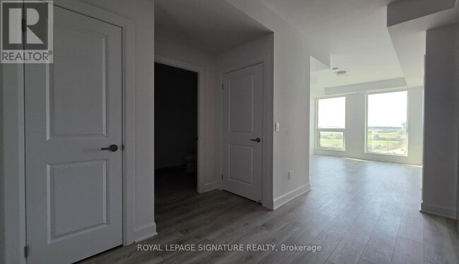 Building Photo - 3240-3240 William Coltson Ave