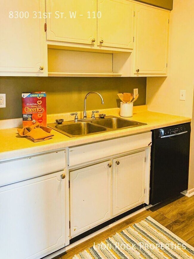 Foto del edificio - 8300 W 31st St