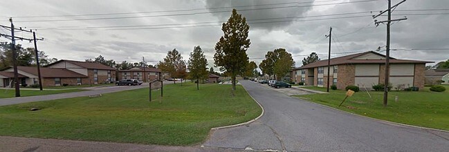 Building Photo - 114 Acadian Place Dr