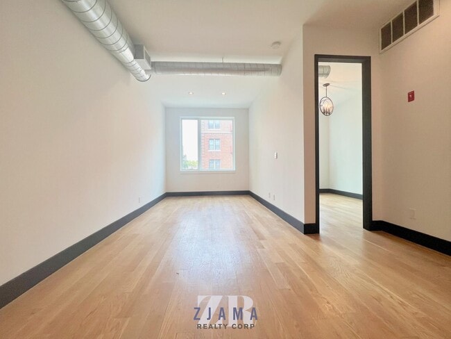 Photo - Hawthorne Street Townhome