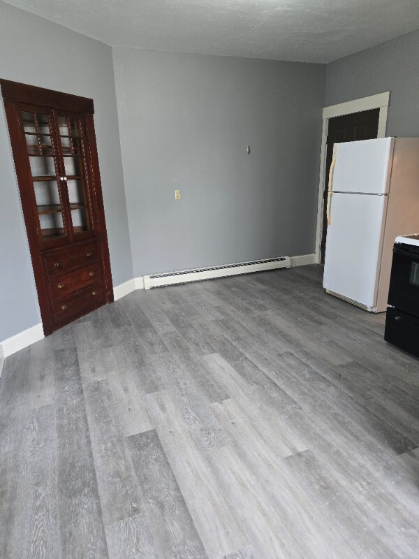 Foto del edificio - 186 Central St