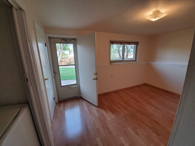 Laundry room, bedroom with bathroom - 5219 Alta Loma Rd