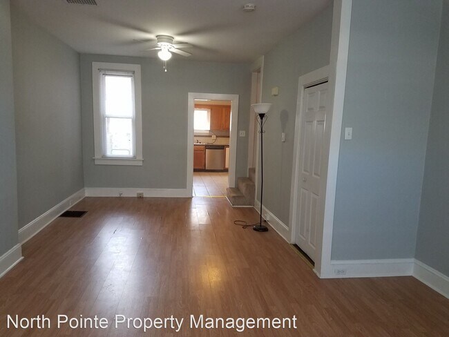 Building Photo - 3 br, 1 bath House - 218 N. Marshall St.