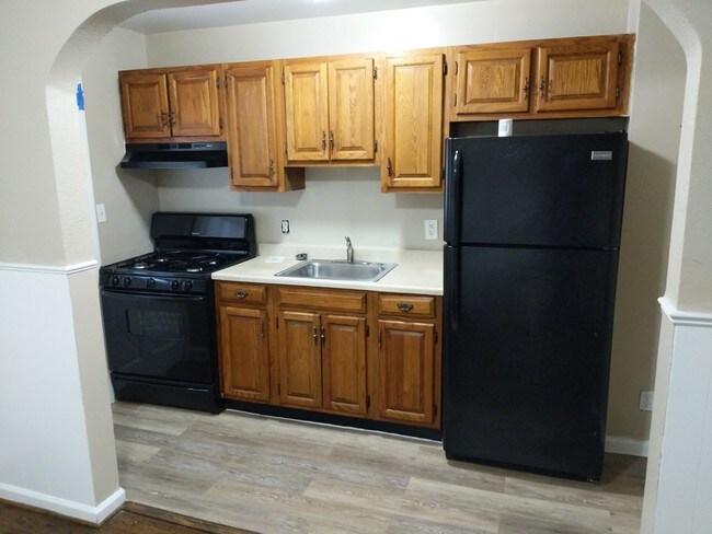 Building Photo - 1901 Harman Ave