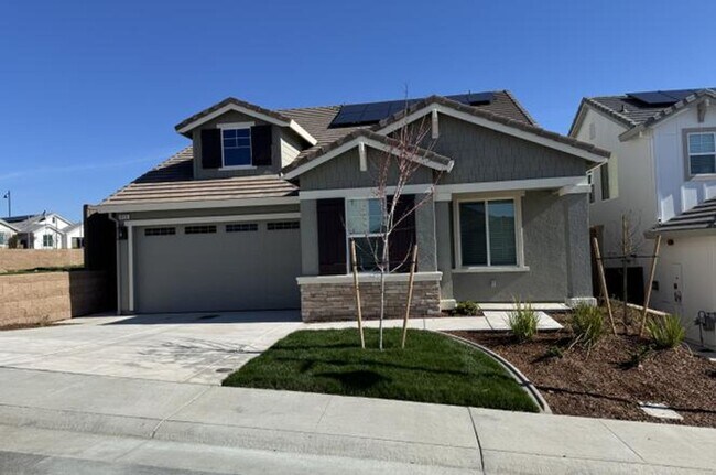 Foto del edificio - Recently Built Modern 4BD/2.5BA Single Family Home in Desirable Whitney Ranch Community!