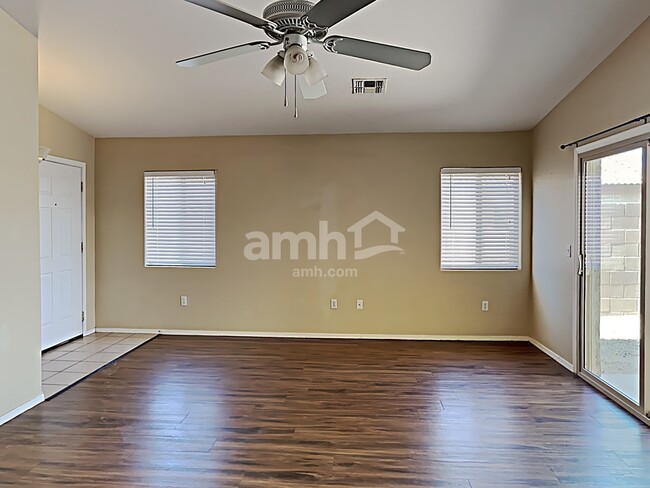 Foto del edificio - 11110 W Willow Field Dr