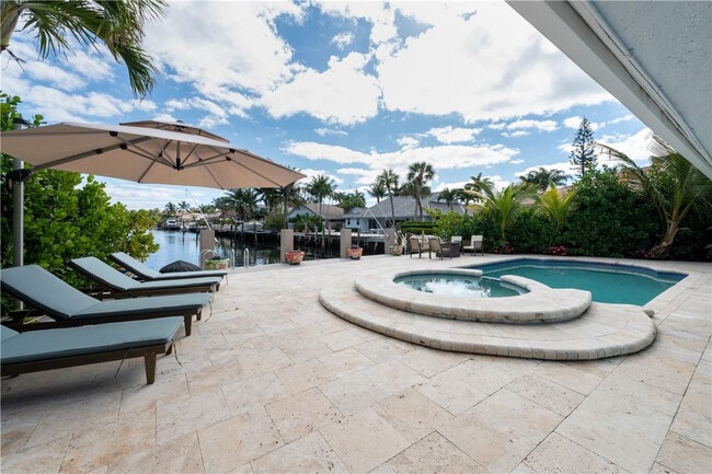 Building Photo - 2711 Boone Dr