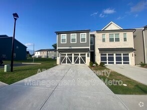 Building Photo - 5340 Melbourne Ln