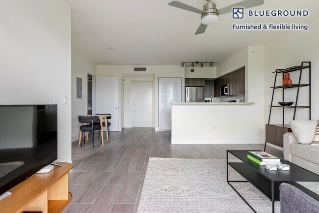 Foto del edificio - 1000 NW 7th St