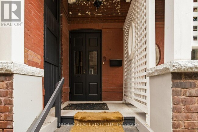 Building Photo - 178 High Park Ave