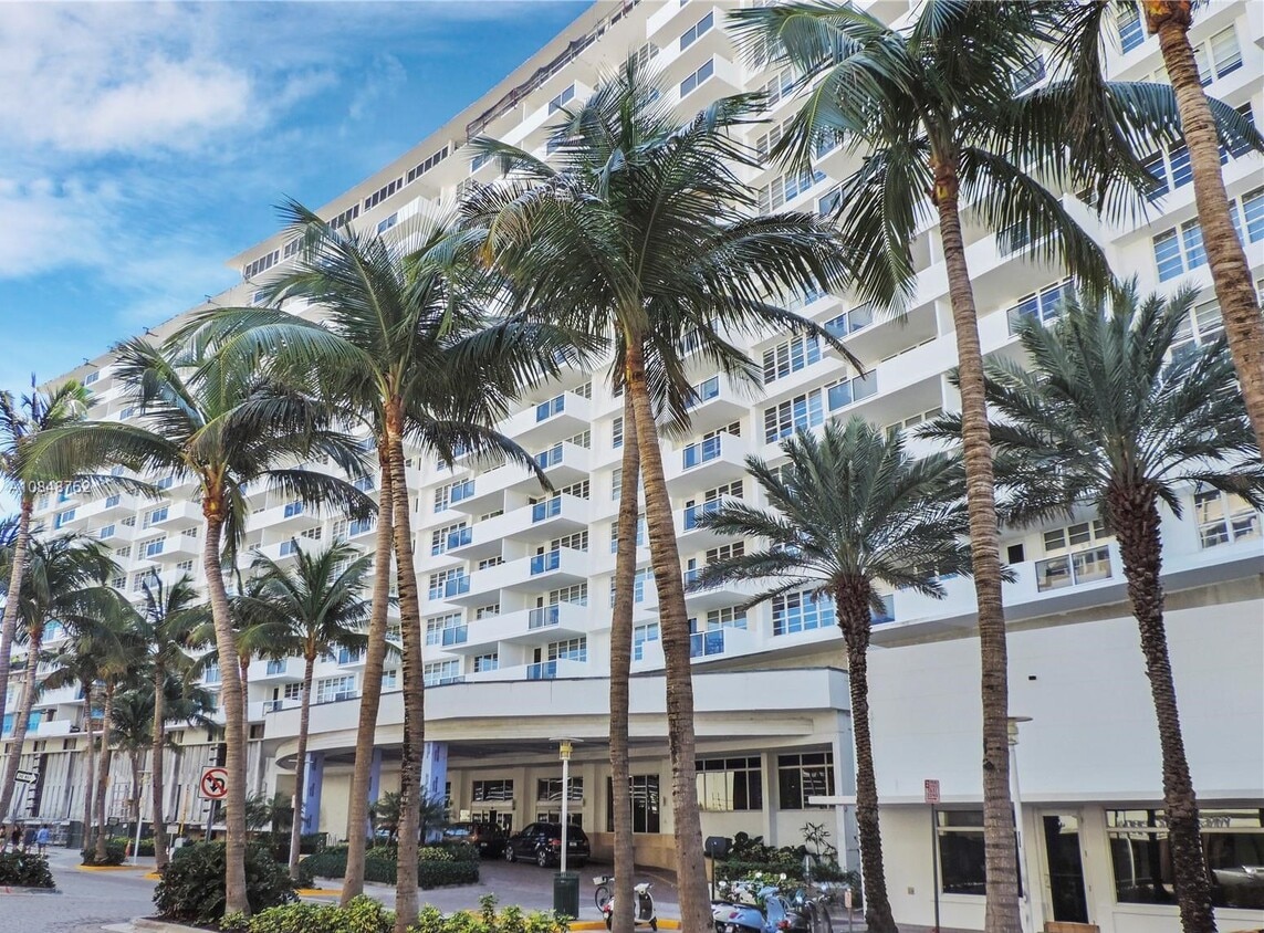 Foto principal - 100 Lincoln Rd