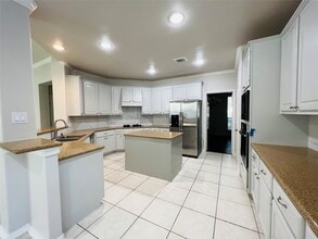 Building Photo - 23703 Banning Point Ct