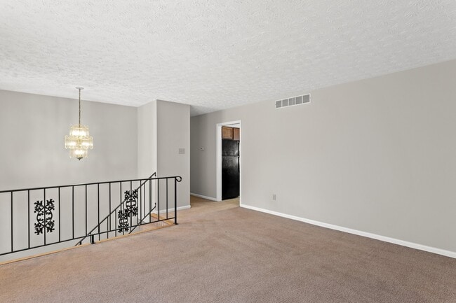 Building Photo - 1932 Mint Julep Ln